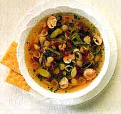 Sopa de Legumes e Macarrão